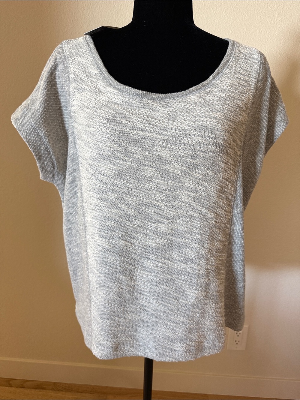 Eileen Fisher Heathered Light Gray Knit Tunic Top